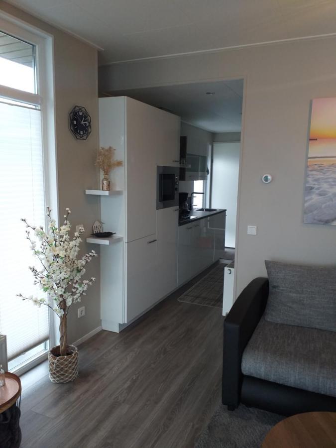 Ferienhaus / Chalet / Bungalow Am See, Holland, Niederlande, Lathum ภายนอก รูปภาพ
